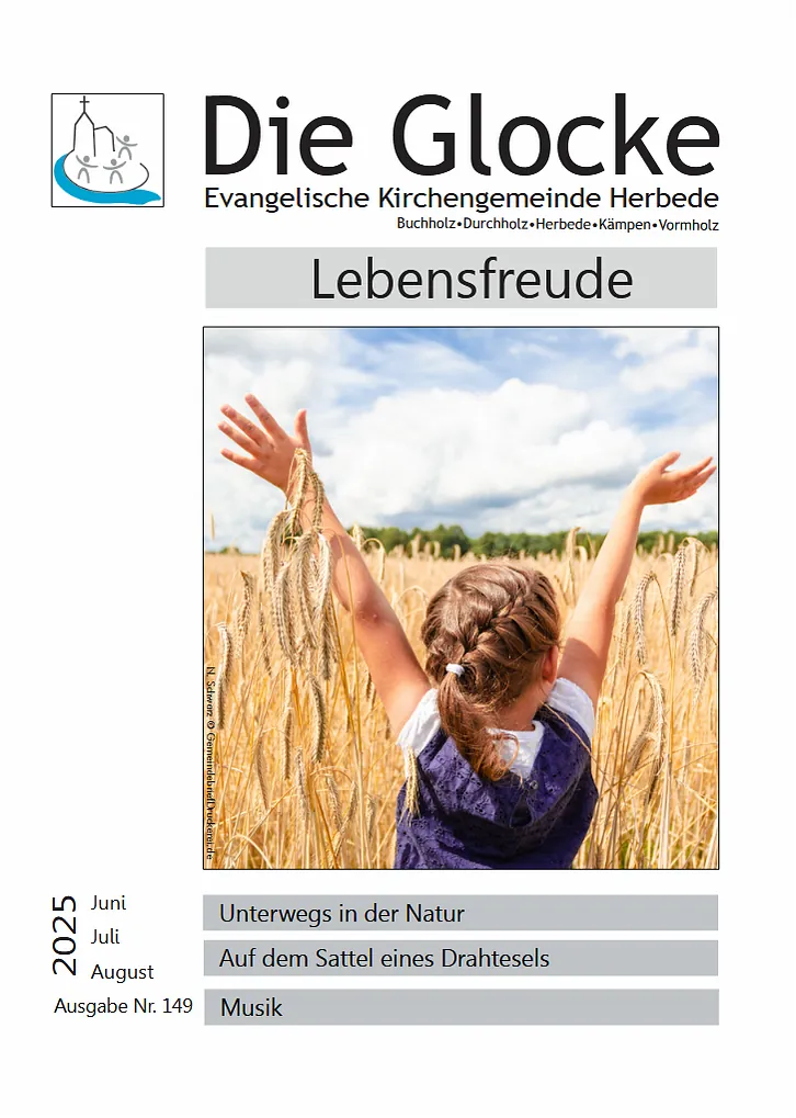 Die Titelseite des aktuellen Gemeindebriefs für die Monate Juni bis August 2025. Der Titel lautet "Lebensfreude", und die genannten Themen sind "Unterwegs in der Natur", "Auf dem Sattel eines Drahtesels" und "Musik"